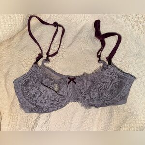 Victoria's Secret Dream Angels Push-Up With Out Padding